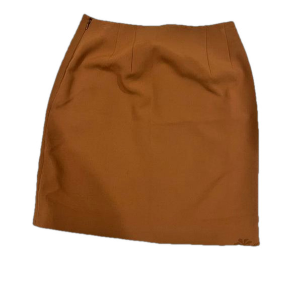 WHBM mini skirt! - Picture 2 of 4